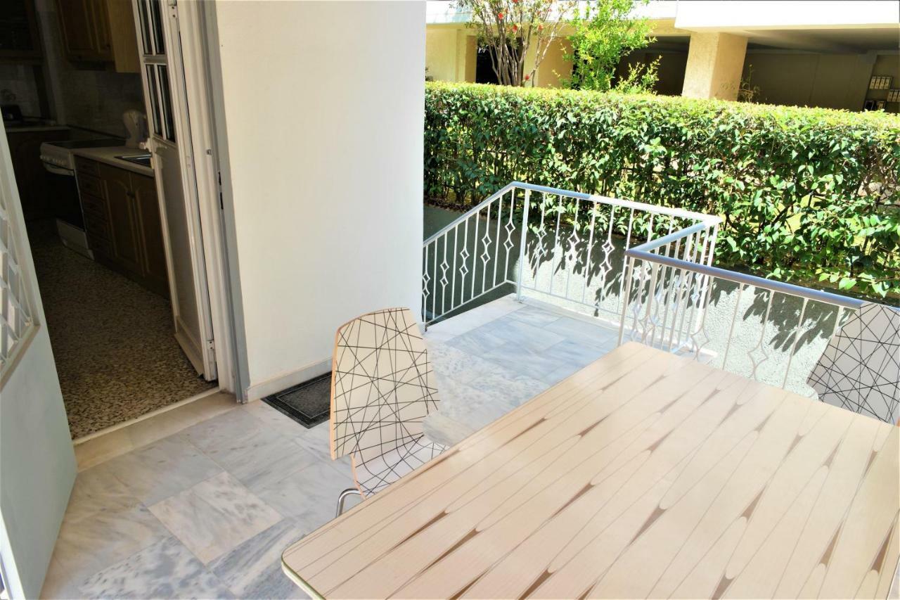 Zefyros Super Cool Apartments Next To Alimos Riviera Athens Exterior photo