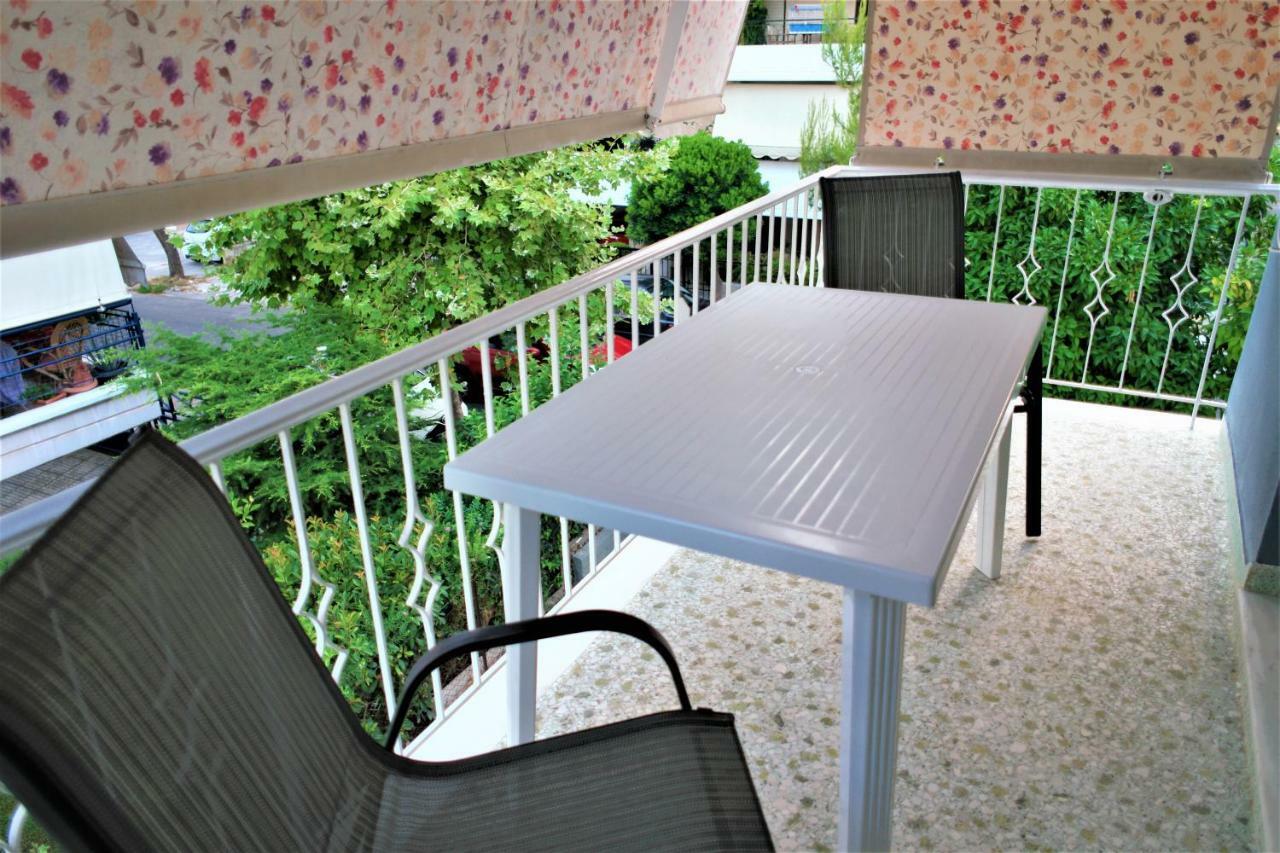 Zefyros Super Cool Apartments Next To Alimos Riviera Athens Exterior photo